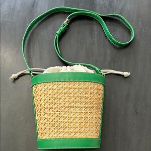 NWT Talbots Green and Tan Rattan Bucket Bag